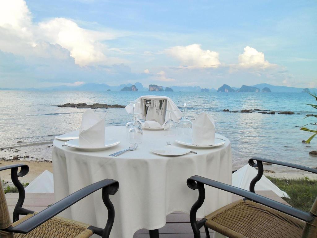 Niramaya Villa & Wellness Niramaya Villa & Wellness