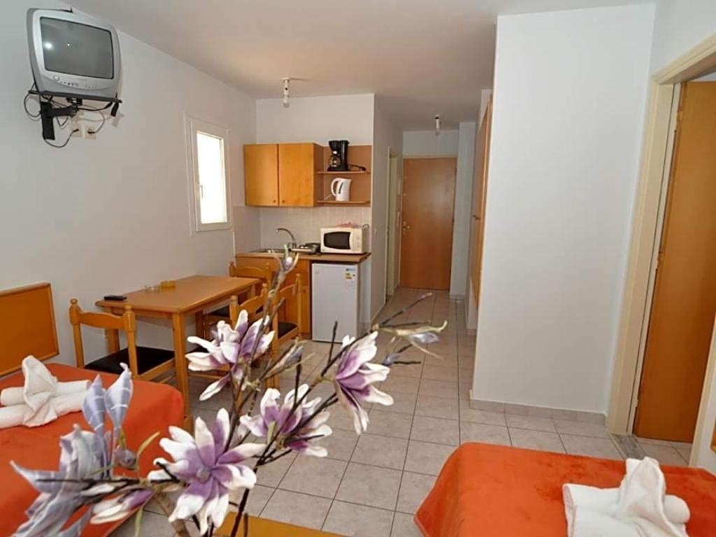 Erato Studios & Apartments Erato Studios & Apartments