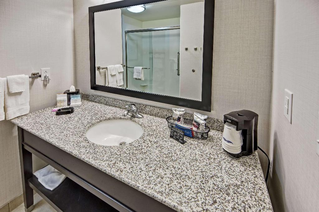 Hampton Inn Indianola Hampton Inn Indianola