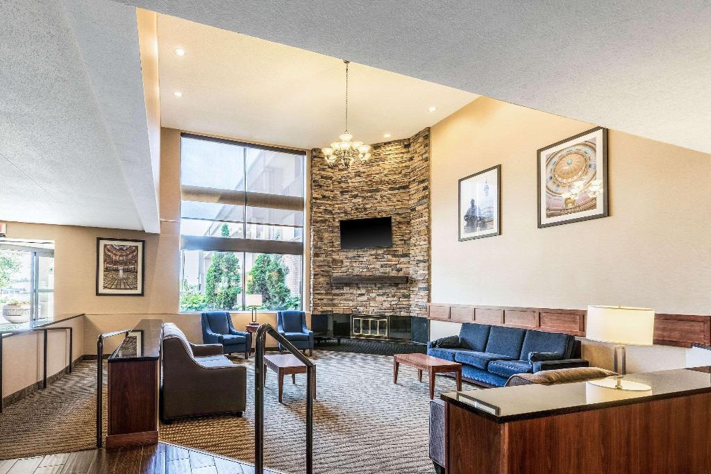 Comfort Inn 