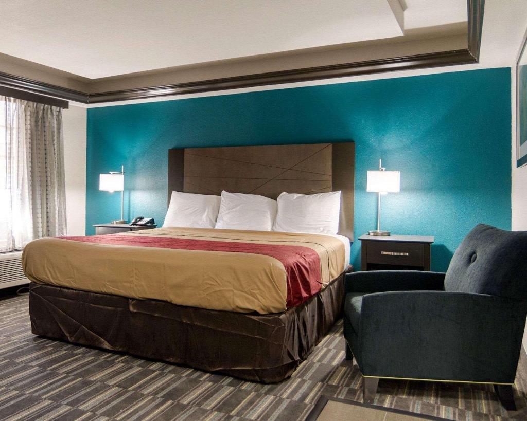 Econo Lodge Russellville 