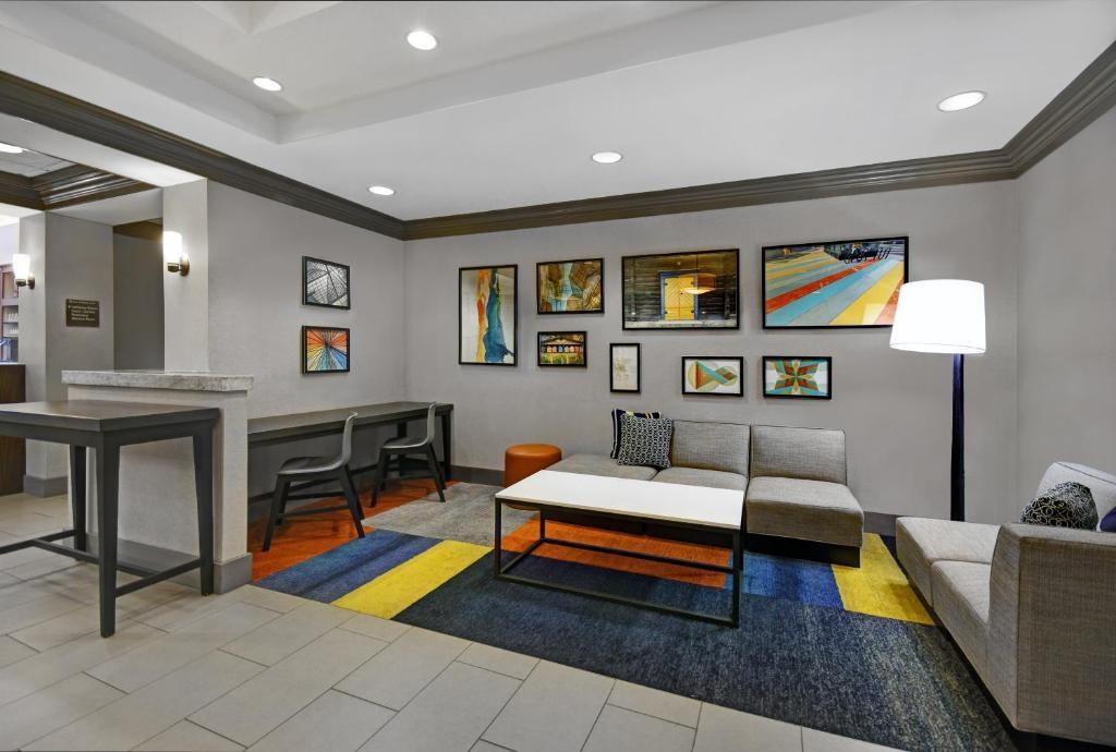 Hyatt House Bridgewater 