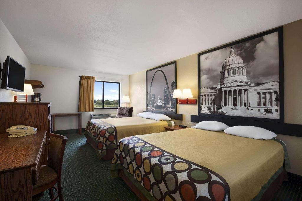 Super 8 By Wyndham Bowling Green North 