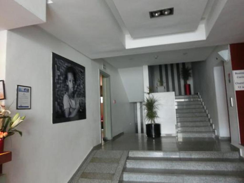 Manzil Hotel 