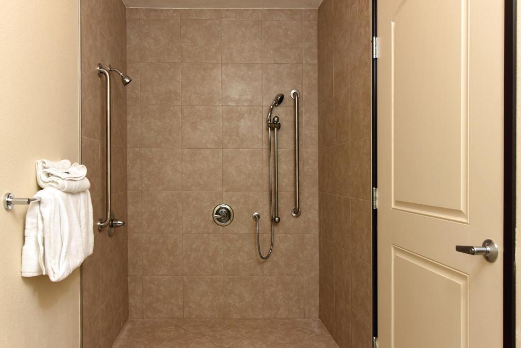 Red Roof Inn Bakersfield 