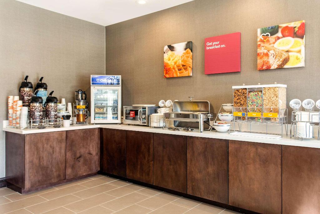 Comfort Suites North Charleston - Ashley Phosphate 