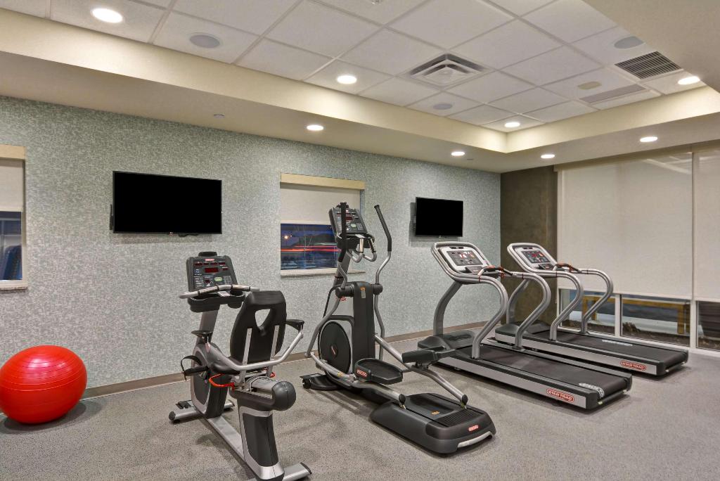 Home2 Suites Green Bay 