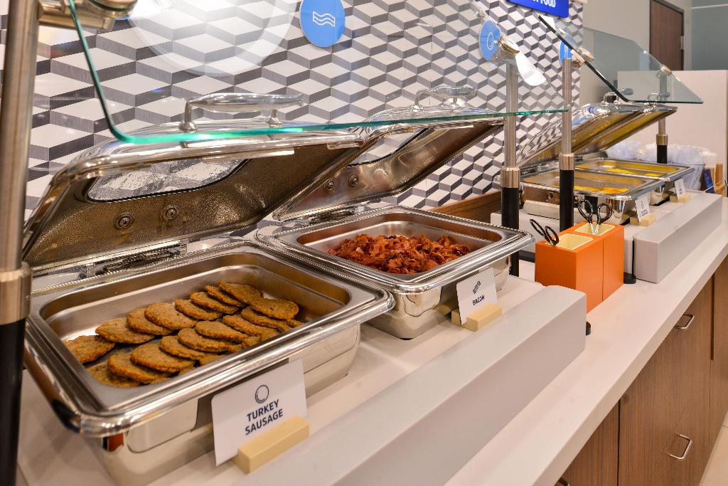 Holiday Inn Express & Suites La Porte 