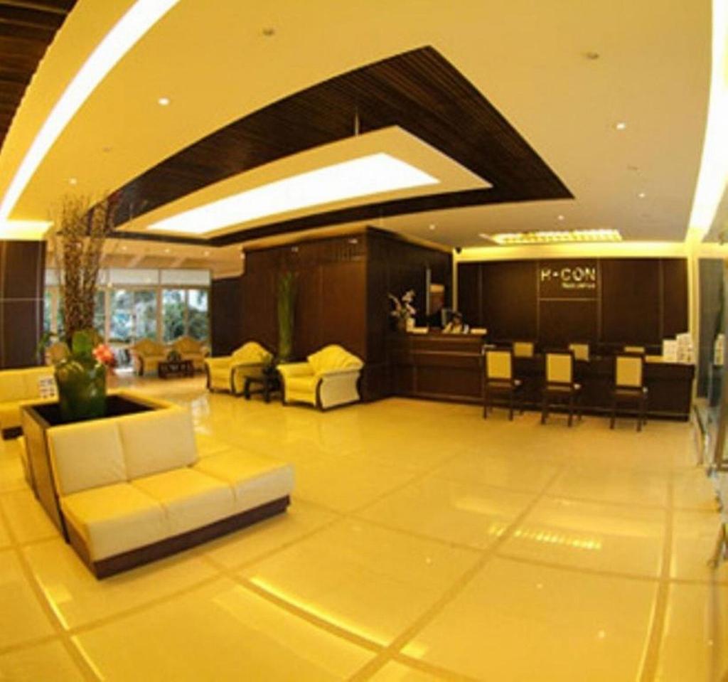 R-Con Residence 