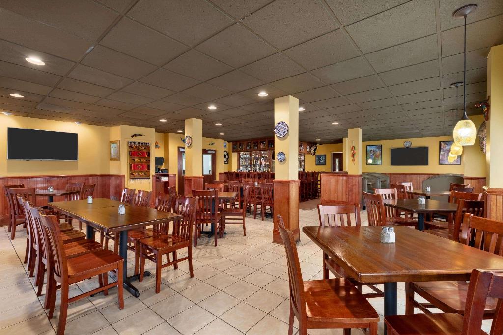 Baymont By Wyndham Grovetown Augusta 