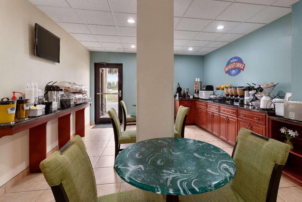 Baymont By Wyndham Grovetown Augusta 