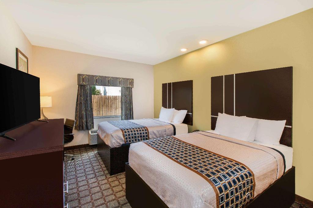 Baymont By Wyndham Baton Rouge 