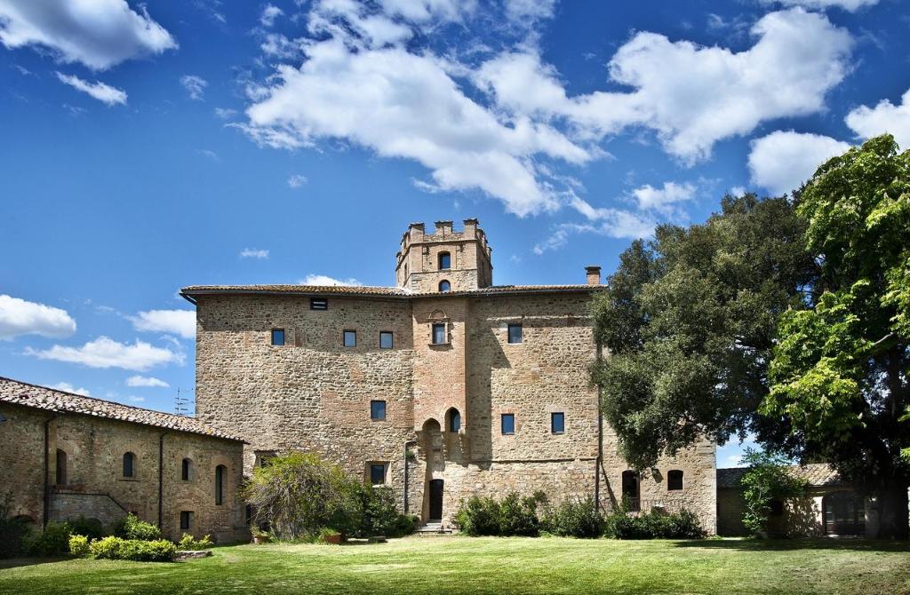 Castel Porrona Castel Porrona