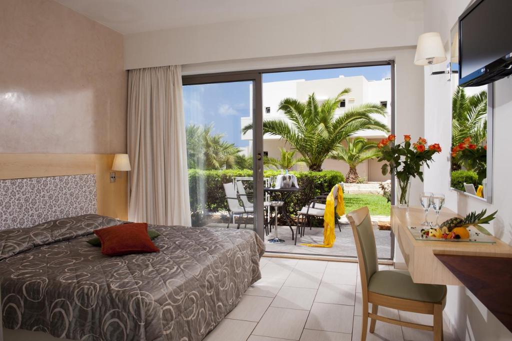 Grand Hotel Holiday Resort 