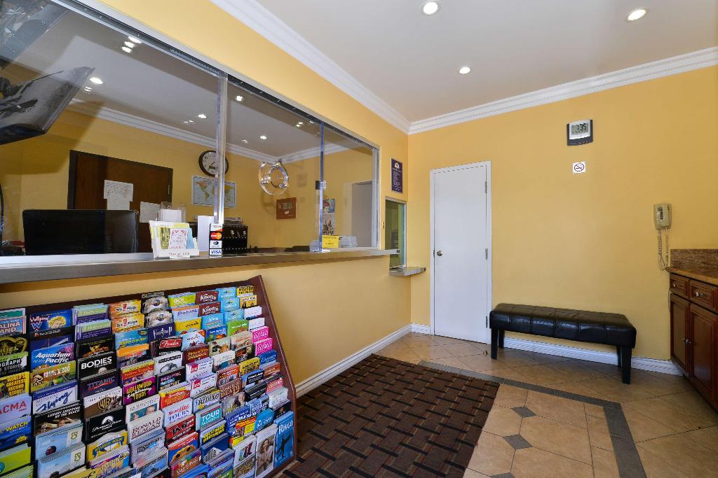 Americas Best Value Inn & Suites Los Angeles Downtown Sw 