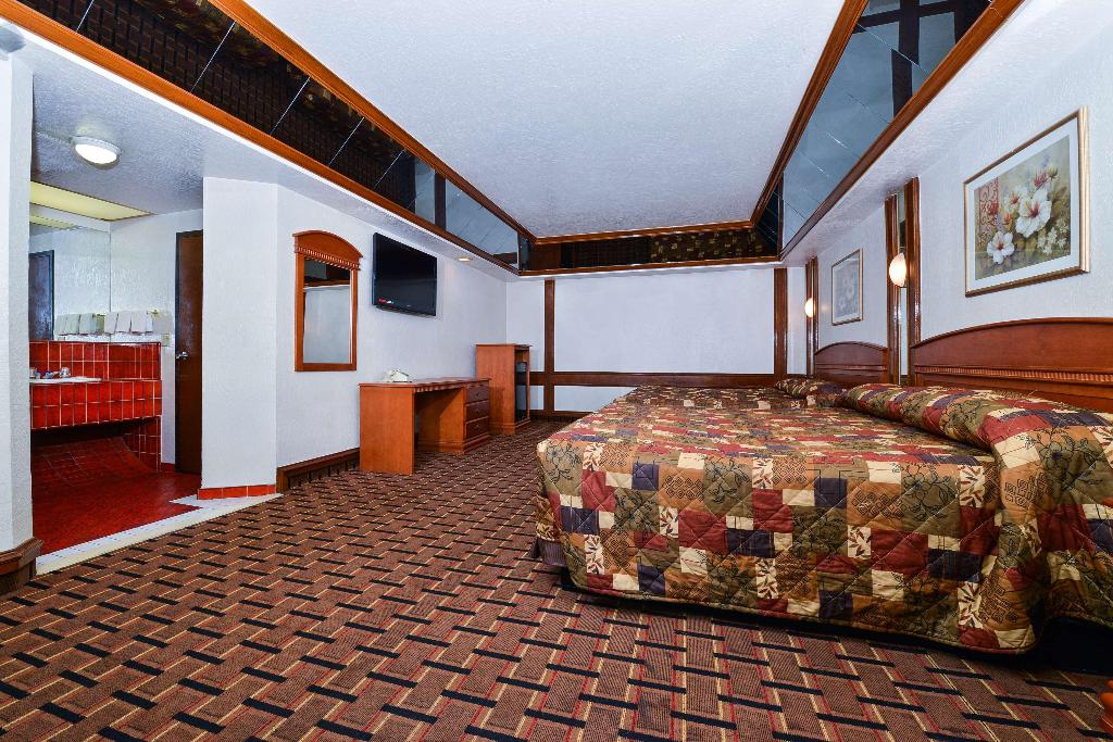 Americas Best Value Inn & Suites Los Angeles/Downtown 