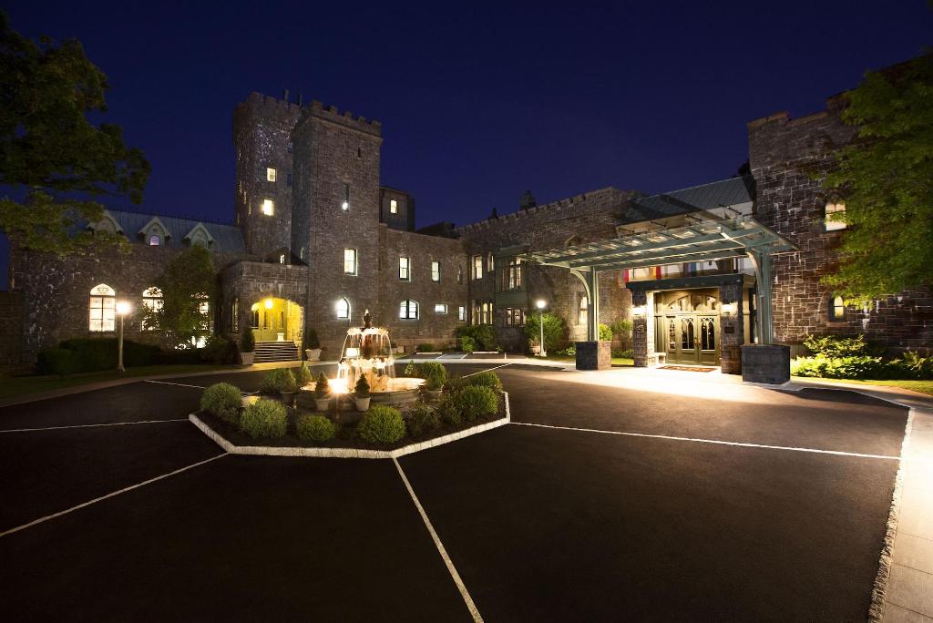 Castle Hotel & Spa Castle Hotel & Spa