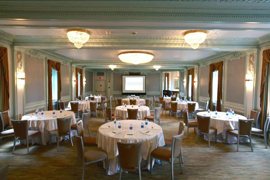 Castle Hotel & Spa Castle Hotel & Spa