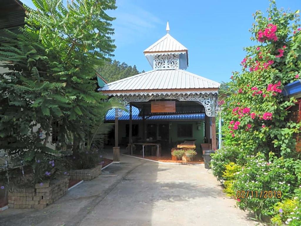 Boondee House Boondee House