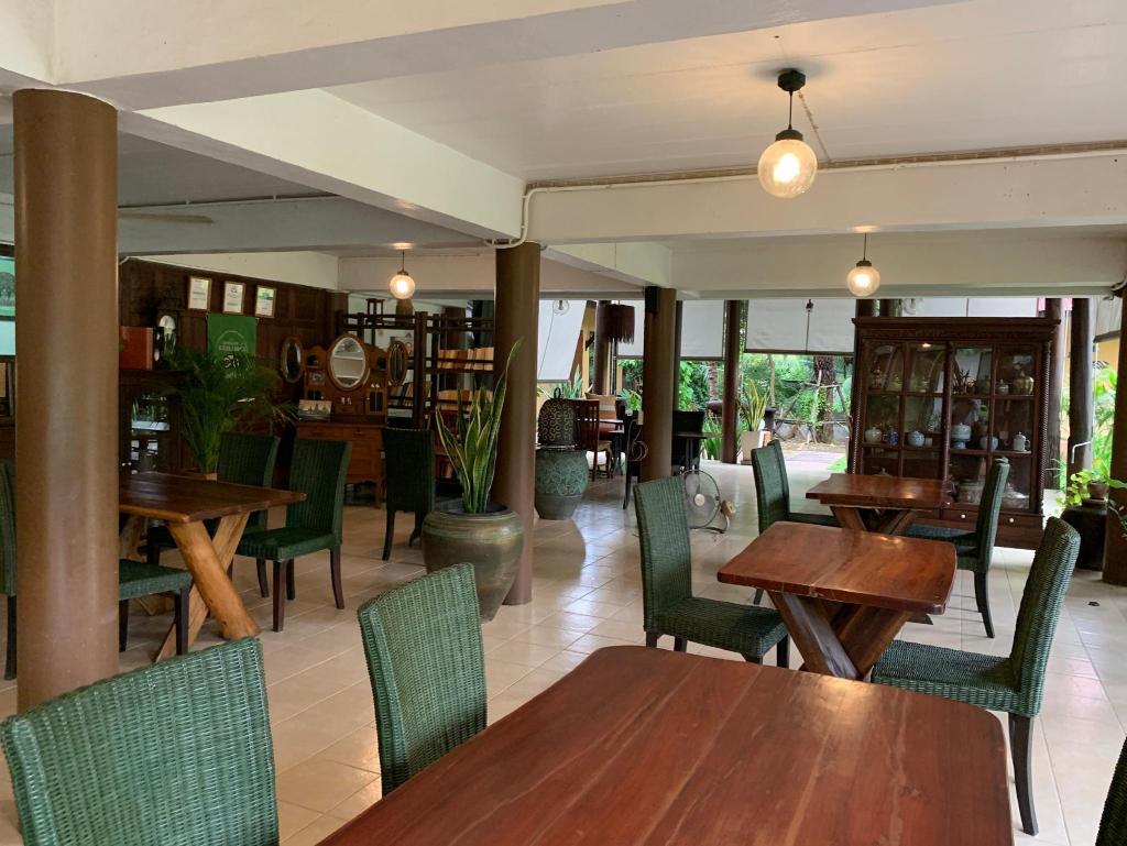 Baan Thai House Baan Thai House