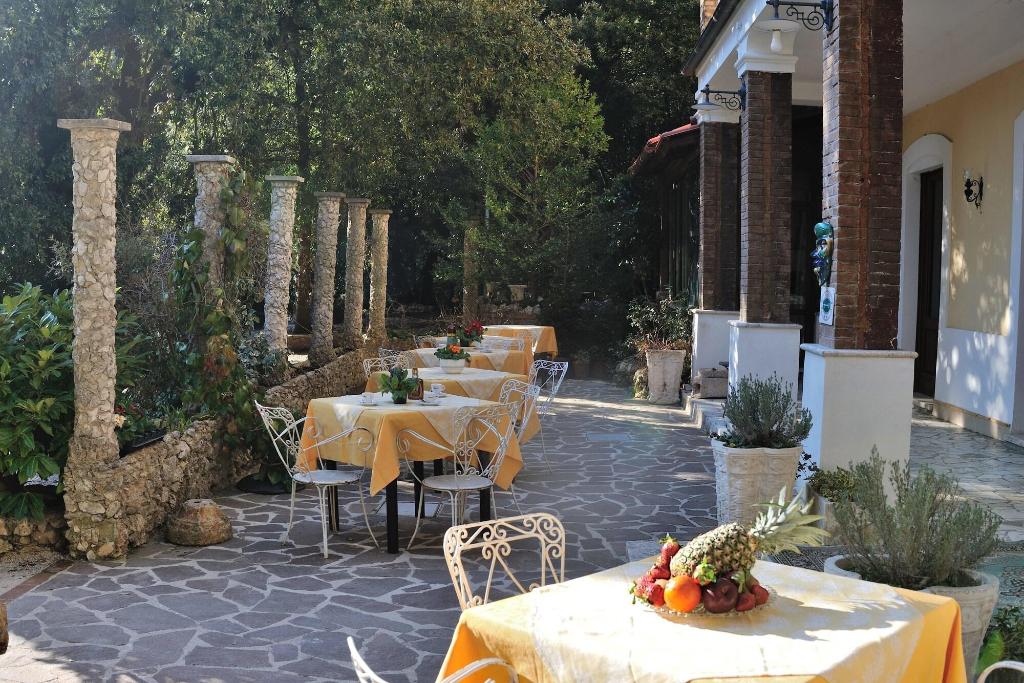 Albergo Ristorante Ferretti Albergo Ristorante Ferretti
