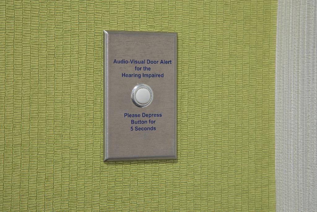 Holiday Inn Express & Suites Woodside Queens Nyc By Ihg 