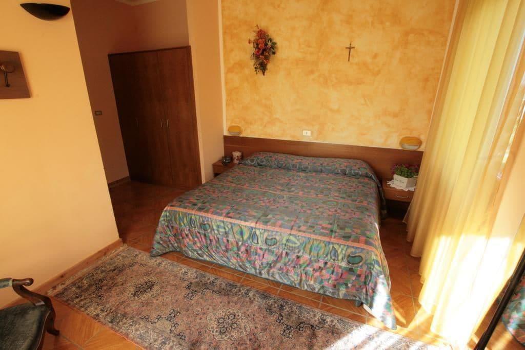 Hotel Sarre 