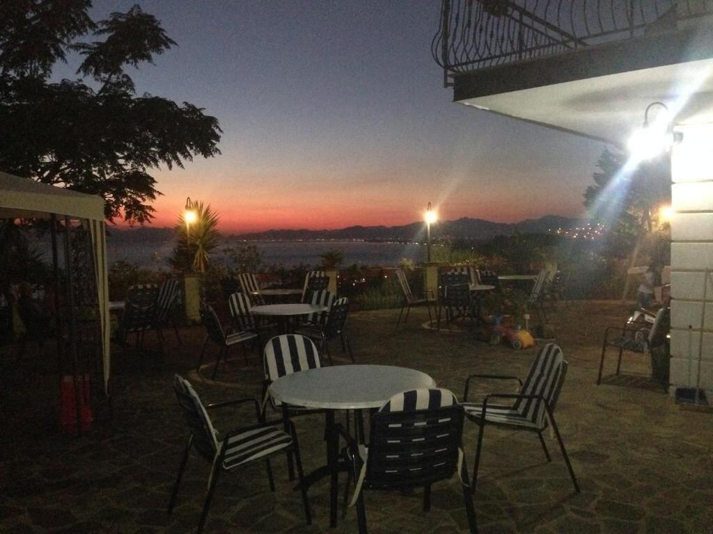 Villa Malandrino Guest House 