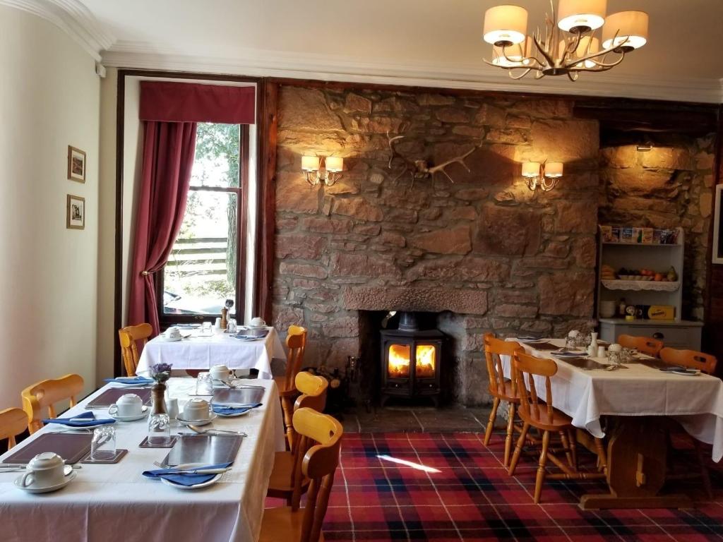 Glenan Lodge Guest House 