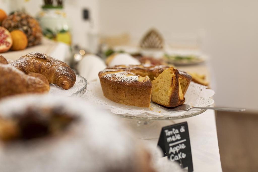 Palazzo Lauritano - Historic Rooms Palazzo Lauritano - Historic Rooms