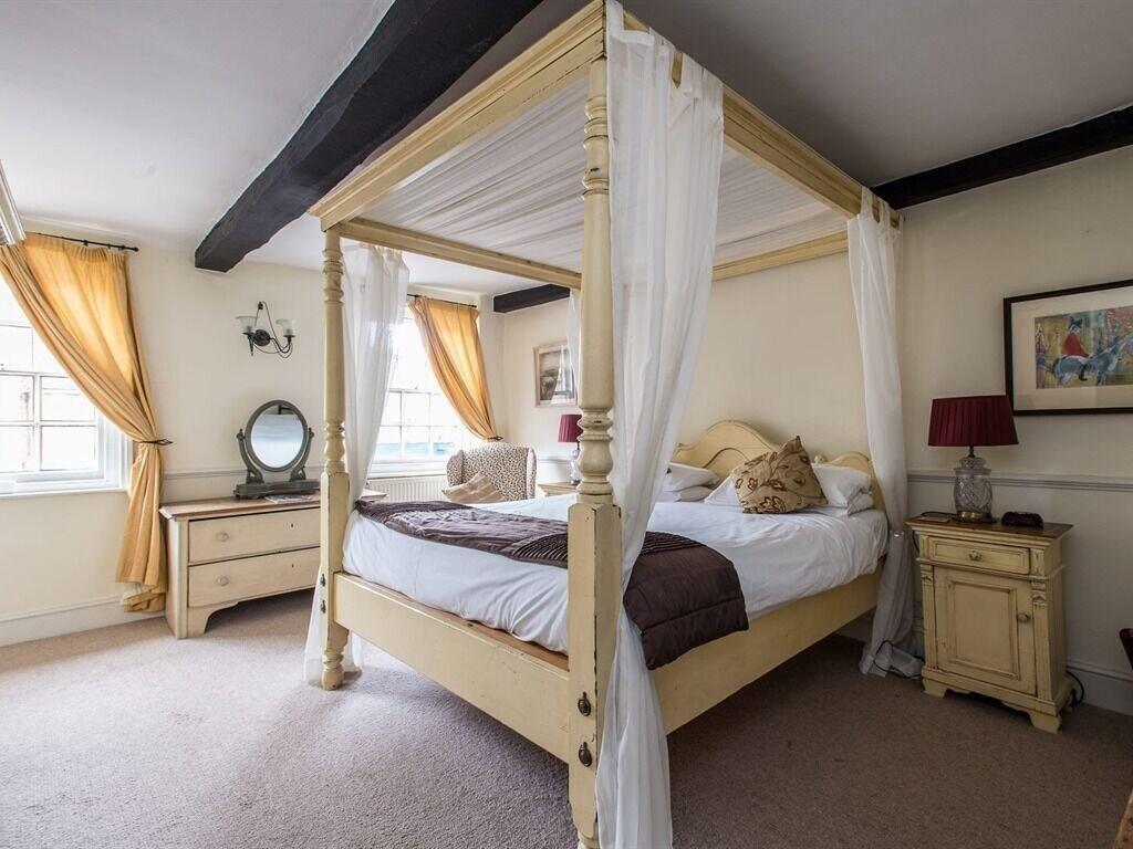 The Admiral Hornblower 