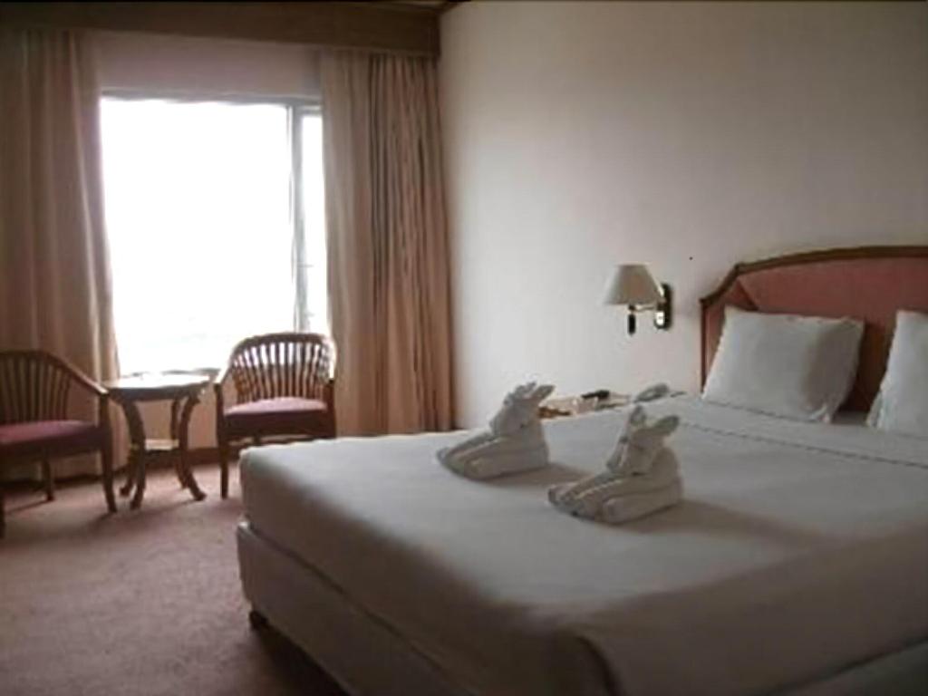 Sakura Grand View Hotel 