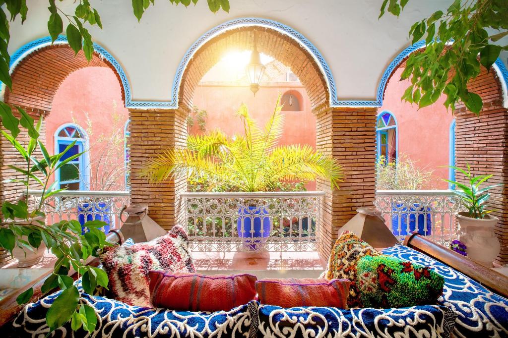 Riad Oulaya Tarra 