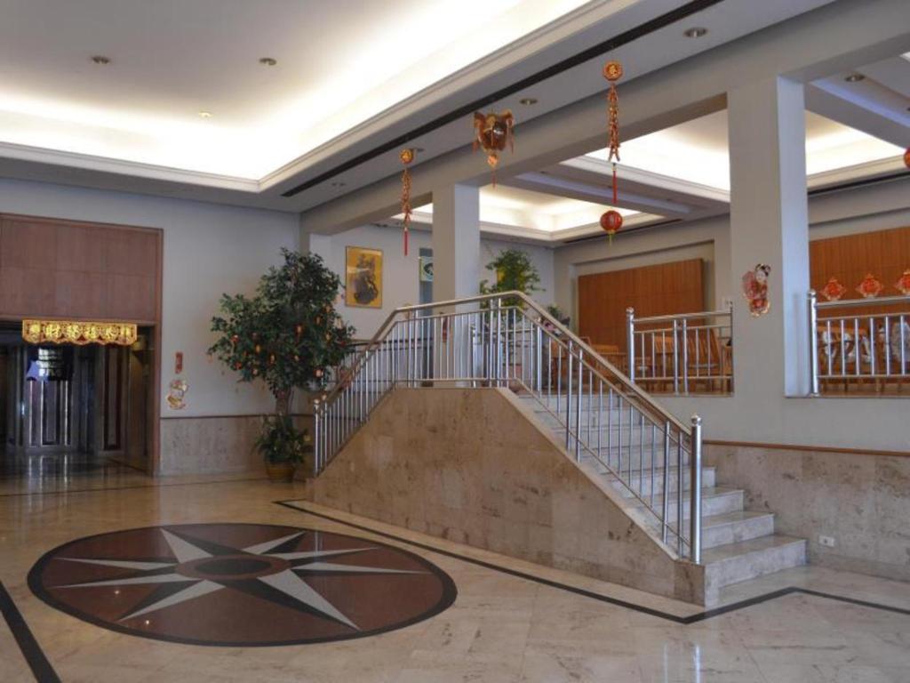 Grand Plaza Hotel 