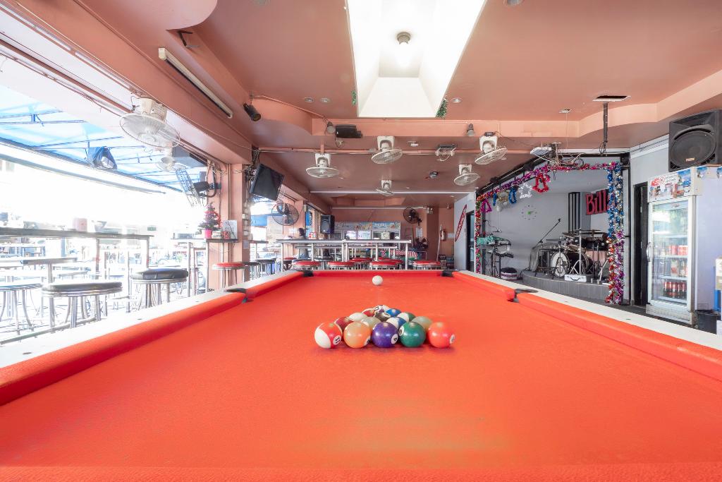 Billabong Hotel 