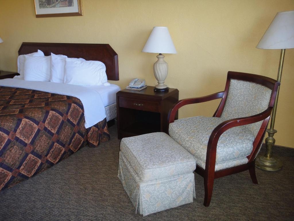 Budget Inn 