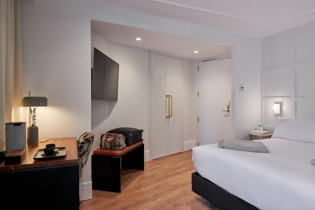 Hotel Cosmo