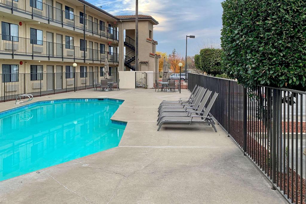 Rodeway Inn Sacramento-University Area 