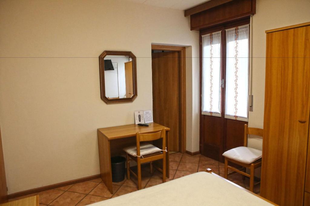 Albergo Gusmeroli  Albergo Gusmeroli