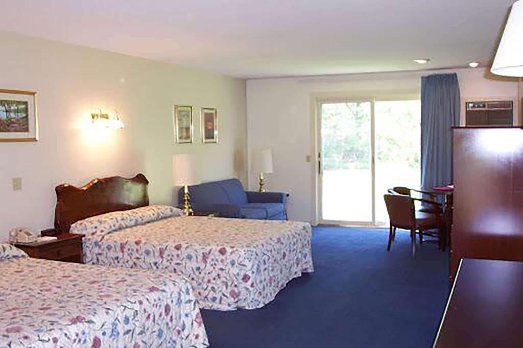 Chalet Motel Chalet Motel