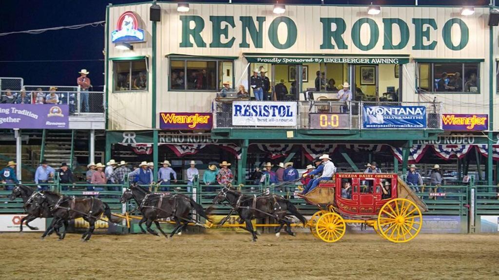 Reno Suites 