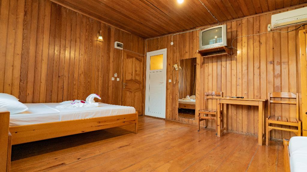 Türkmen Tree Houses