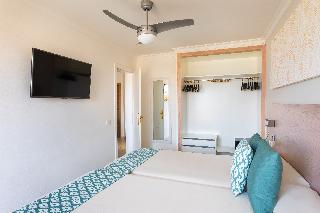 Room Room