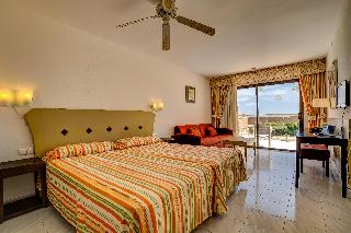 Room
 di SBH Taro Beach