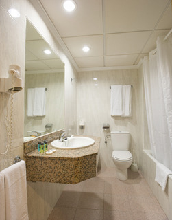 Room thumbnail 5