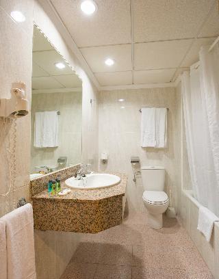 Room thumbnail 9