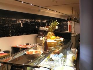 Restaurant
 di Century Park