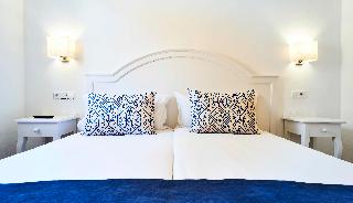 Room Room