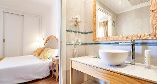 Room Room