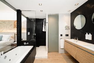 Room Room